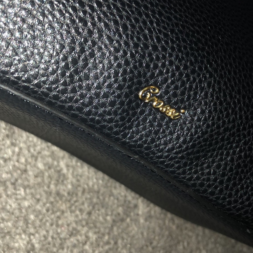 Donated. Crossbody leather purse - Picture 6 of 16